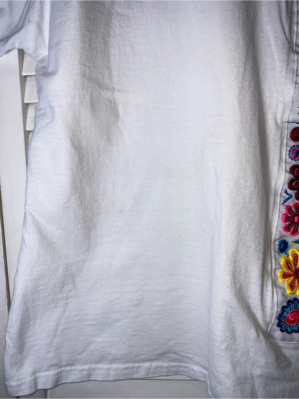 Mexican Embroidered Doll T-Shirt Floral Folk Art Short Sleeve Tee White STAINS - Picture 6 of 8